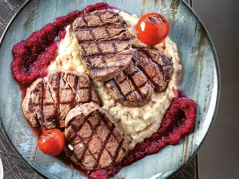 Patlıcan Beğendili Et